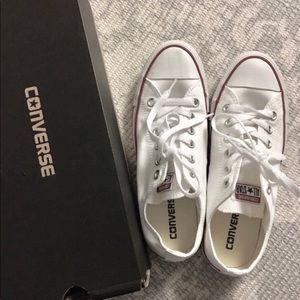 White Converse Size 8